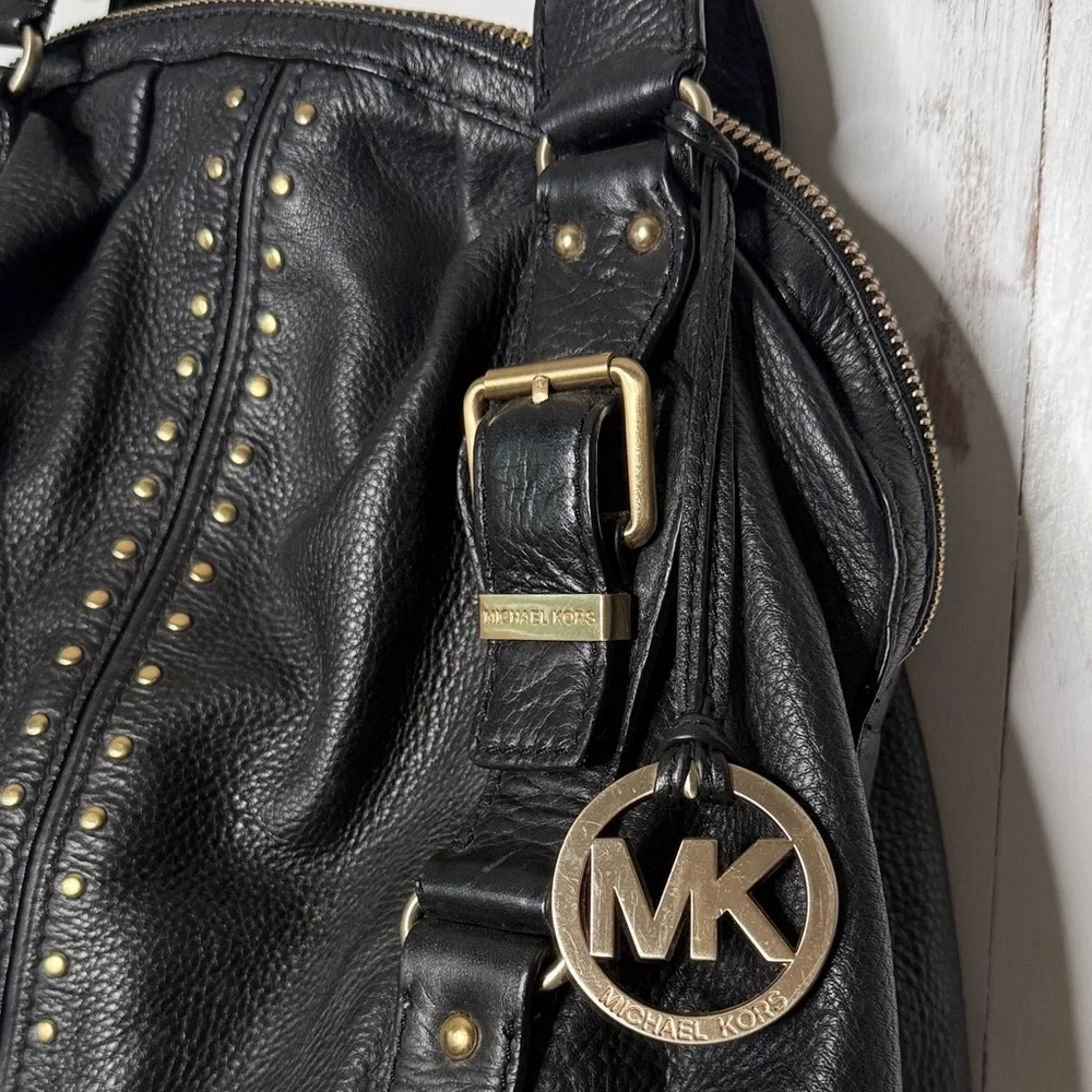 Michael Kors Astor Hobo Black Leather Shoulder Bag